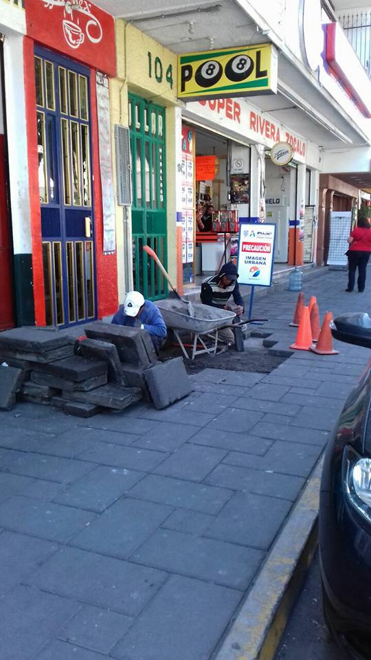 Continúan los trabajos de mantenimiento a calles de Apizaco